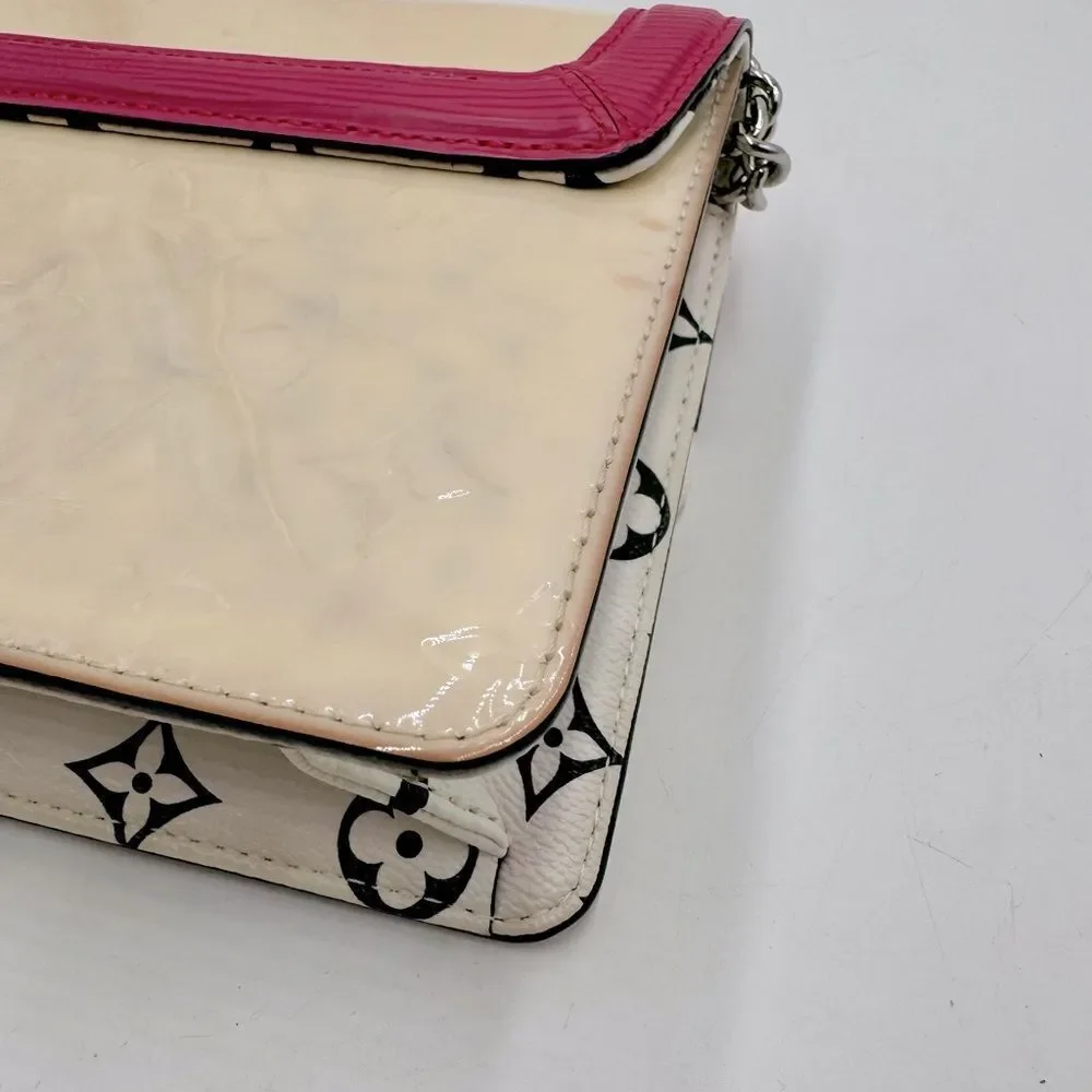 Auth Louis Vuitton LV Wynwood Monogram Vernis Epi Leather Crossbody Bag 2way